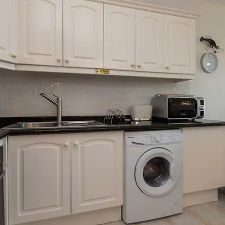 Mirador 26 - Two Bed Los Cristianos (Tenerife)